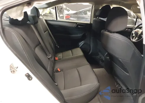 2017 Subaru Legacy 2.5I Premium из США, поврежденный, VIN 4S3BNAD65H3040051